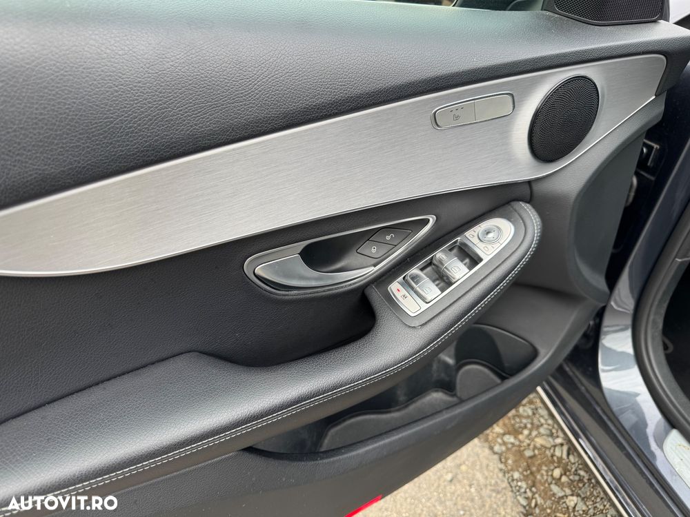Mercedes-Benz C 220 d 4Matic T 7G-TRONIC Avantgarde - 9