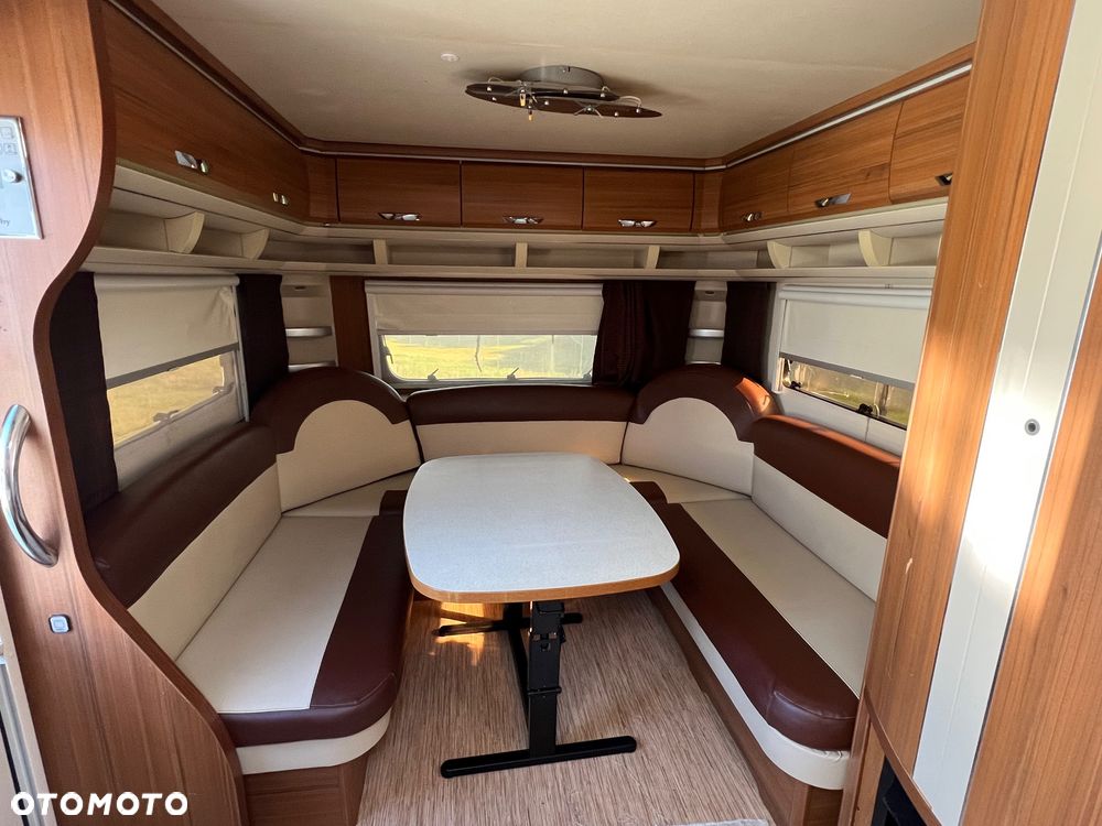 Hobby PREMIUM 610 2013r. I inne Fendt DIAMANT 590 i LMC kondor 650 i Caravelair PRESTIGE 610 i Dethlefs EMOTION 700 i Tabbert VIVALDI 450 i Caravelair RUBIS 395 - 4