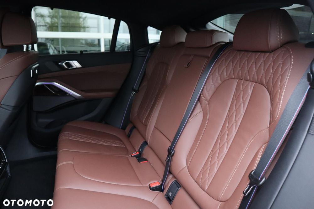 BMW X6 - 17