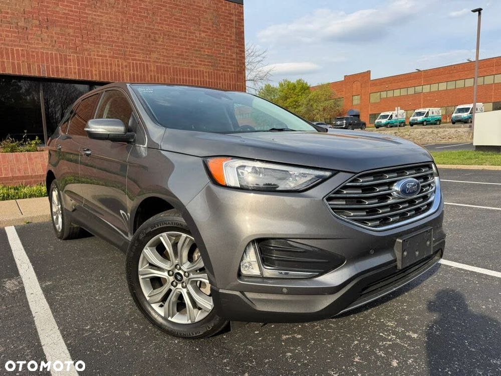 Ford Edge - 1