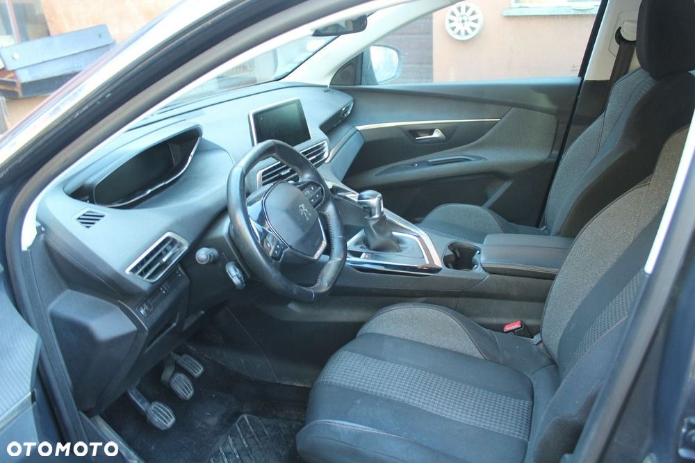 Peugeot 3008 - 5