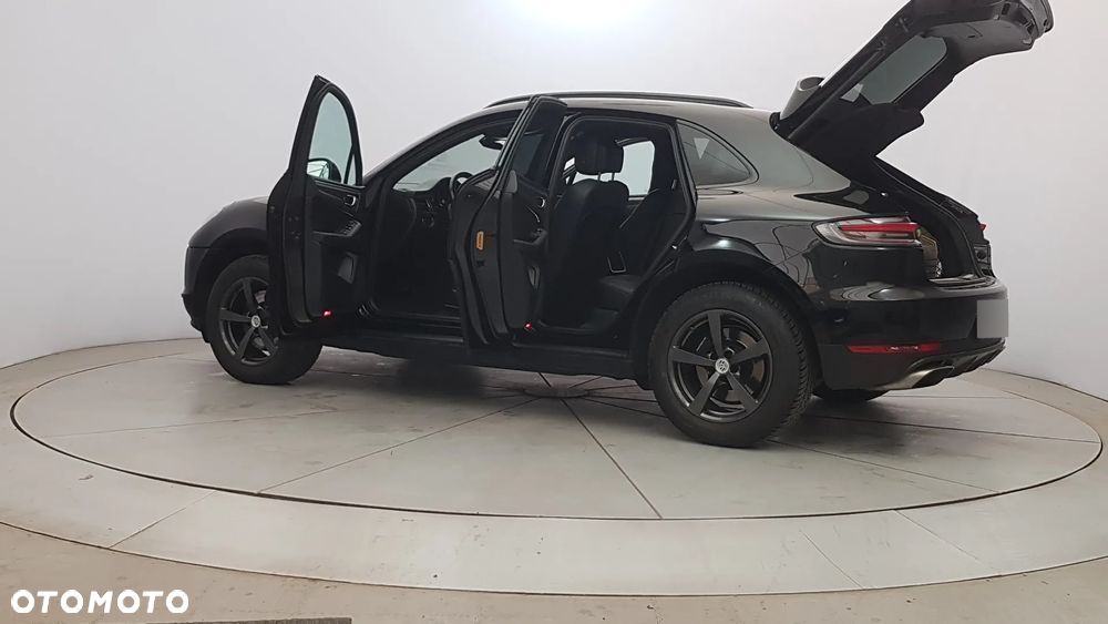 Porsche Macan Standard - 19