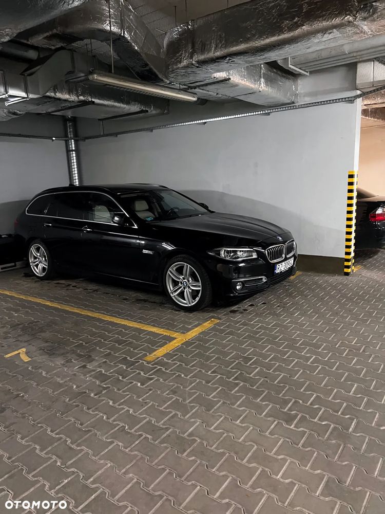 BMW Seria 5 520d xDrive Luxury Line - 23
