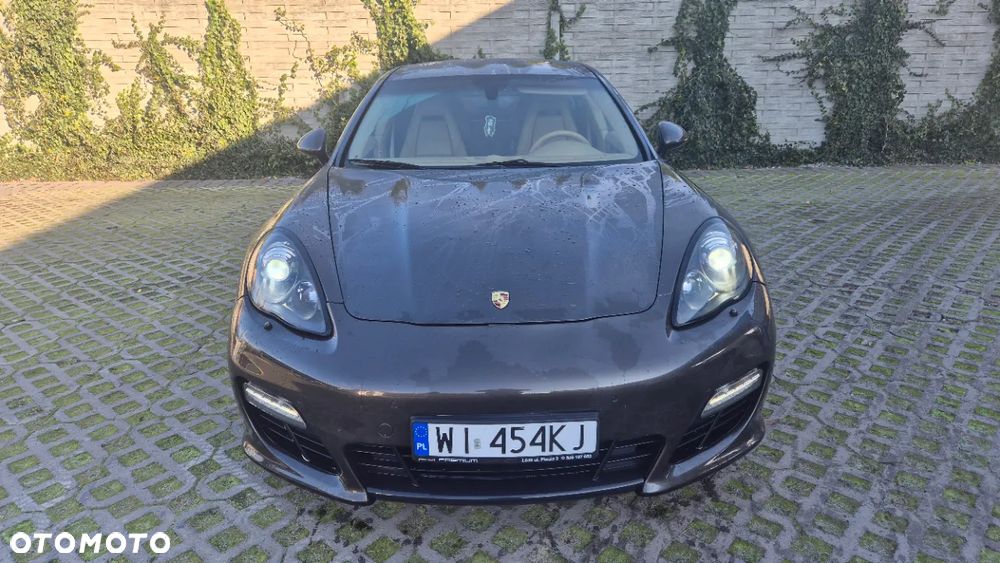 Porsche Panamera Diesel - 2