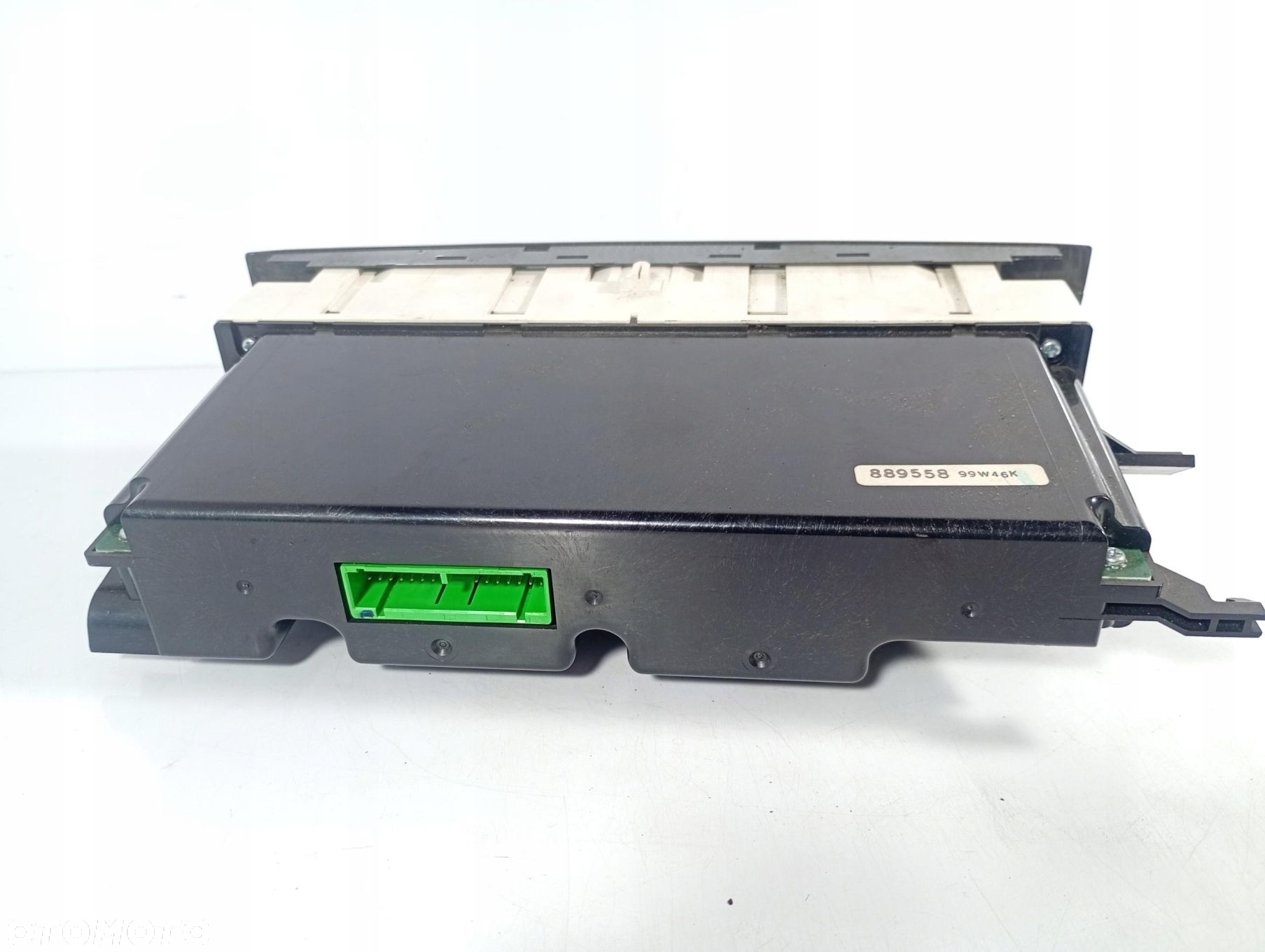 Volvo V40 95-04 WŁĄCZNIK PRZEŁĄCZNIK STEROWANIE PANEL NAWIEWU OE 889558 - 4