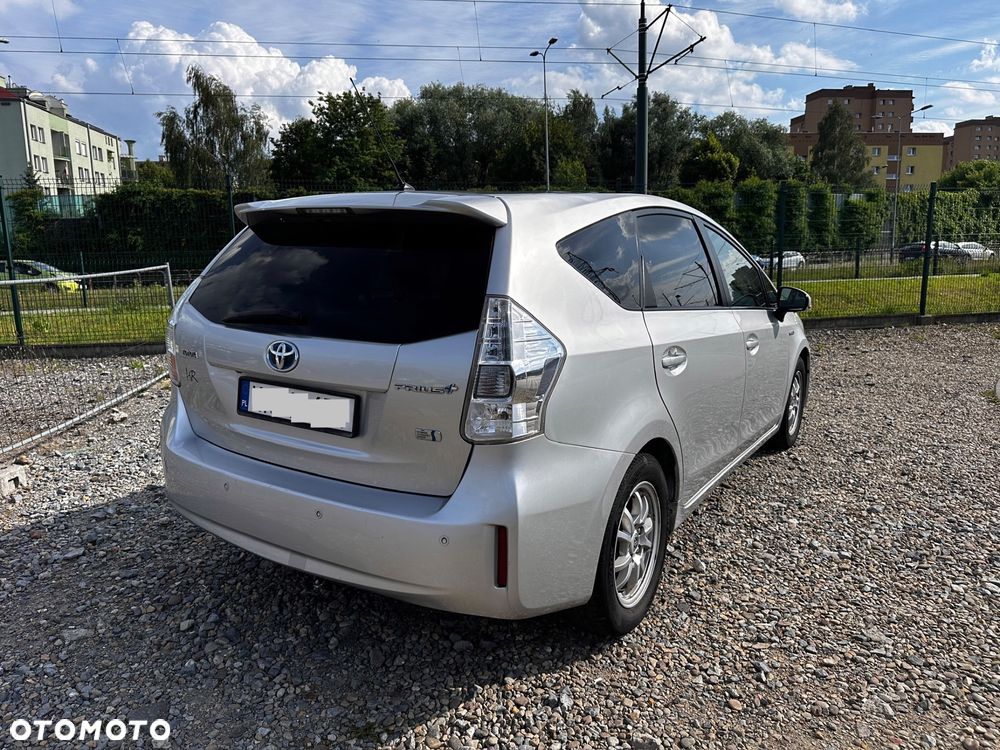 Toyota Prius+ (Hybrid) Comfort - 4