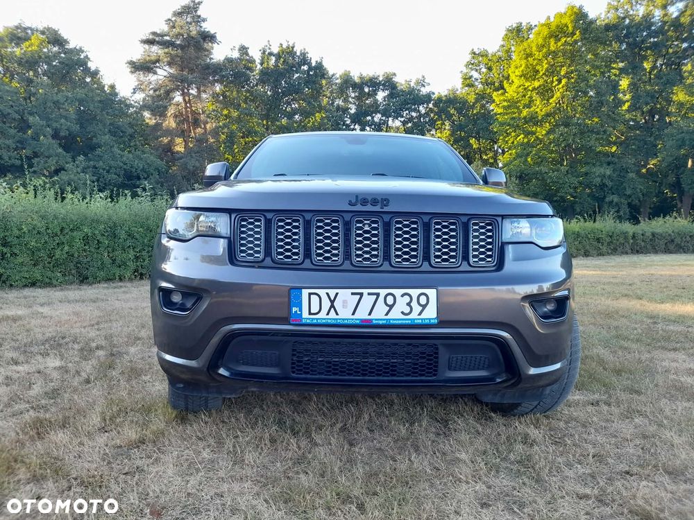 Jeep Grand Cherokee - 4