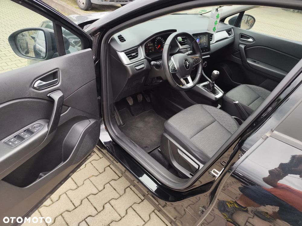 Renault Captur - 12
