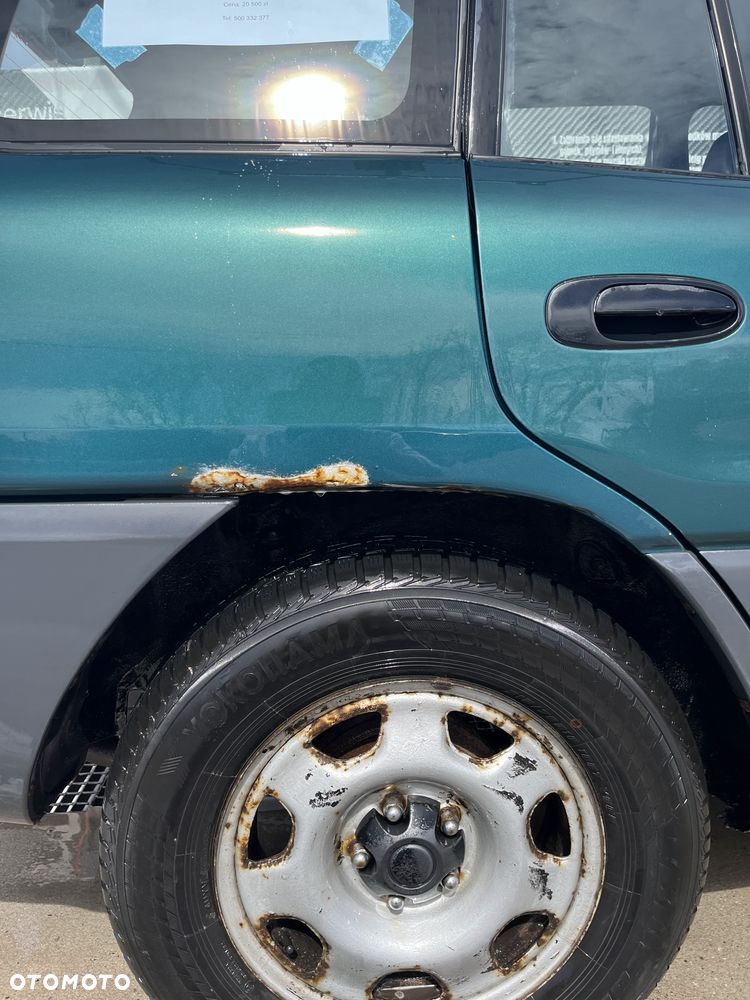 Toyota RAV4 - 14