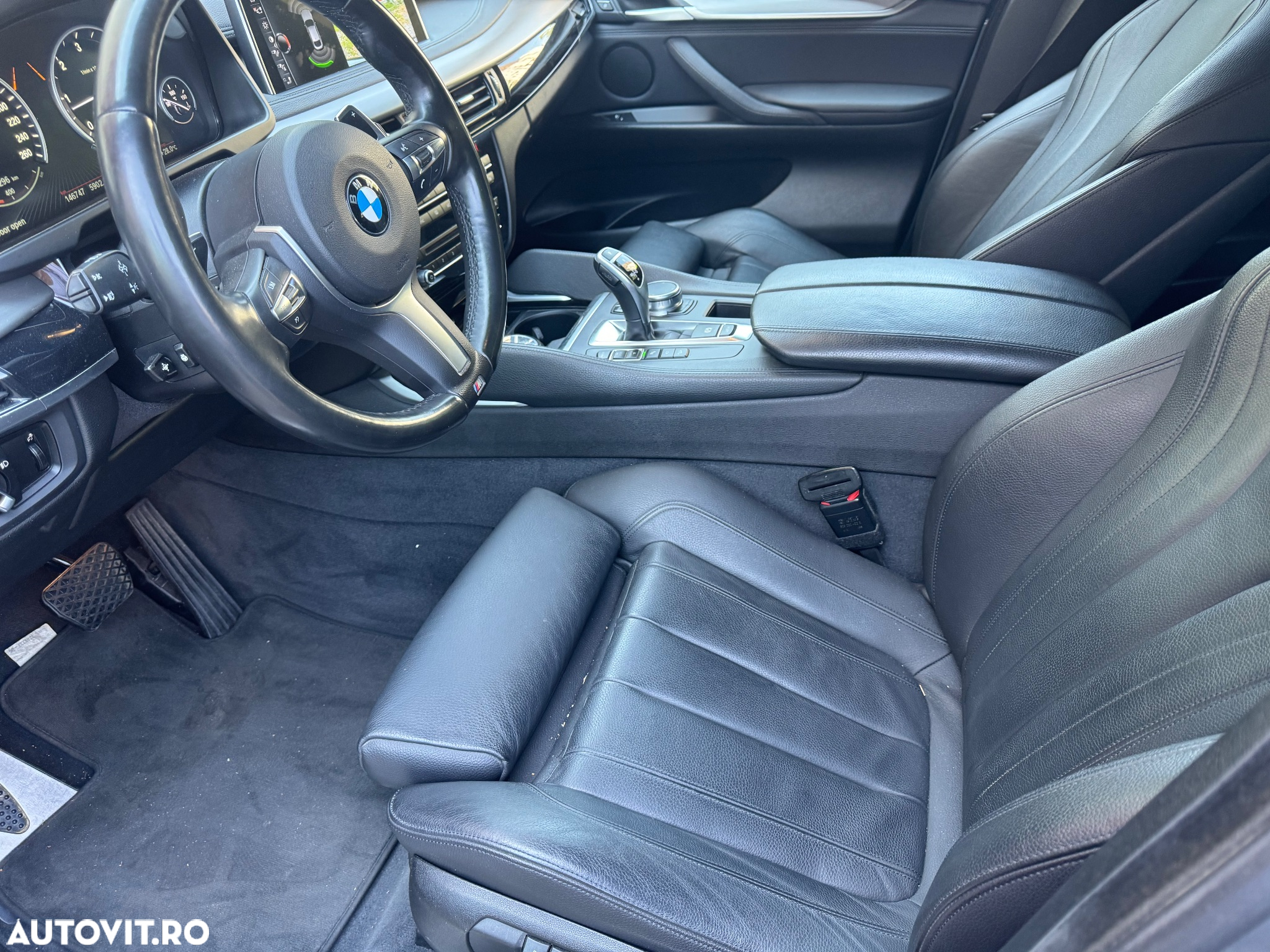 BMW X6 xDrive30d - 18