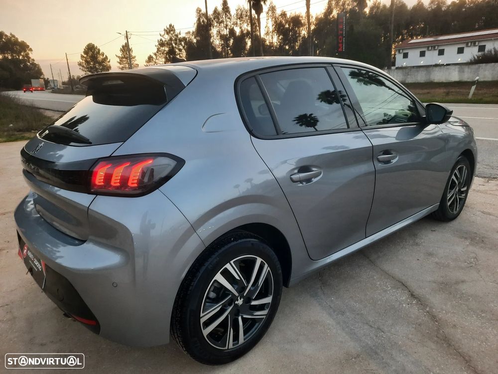 Peugeot 208 1.2 PureTech Allure Pack - 16