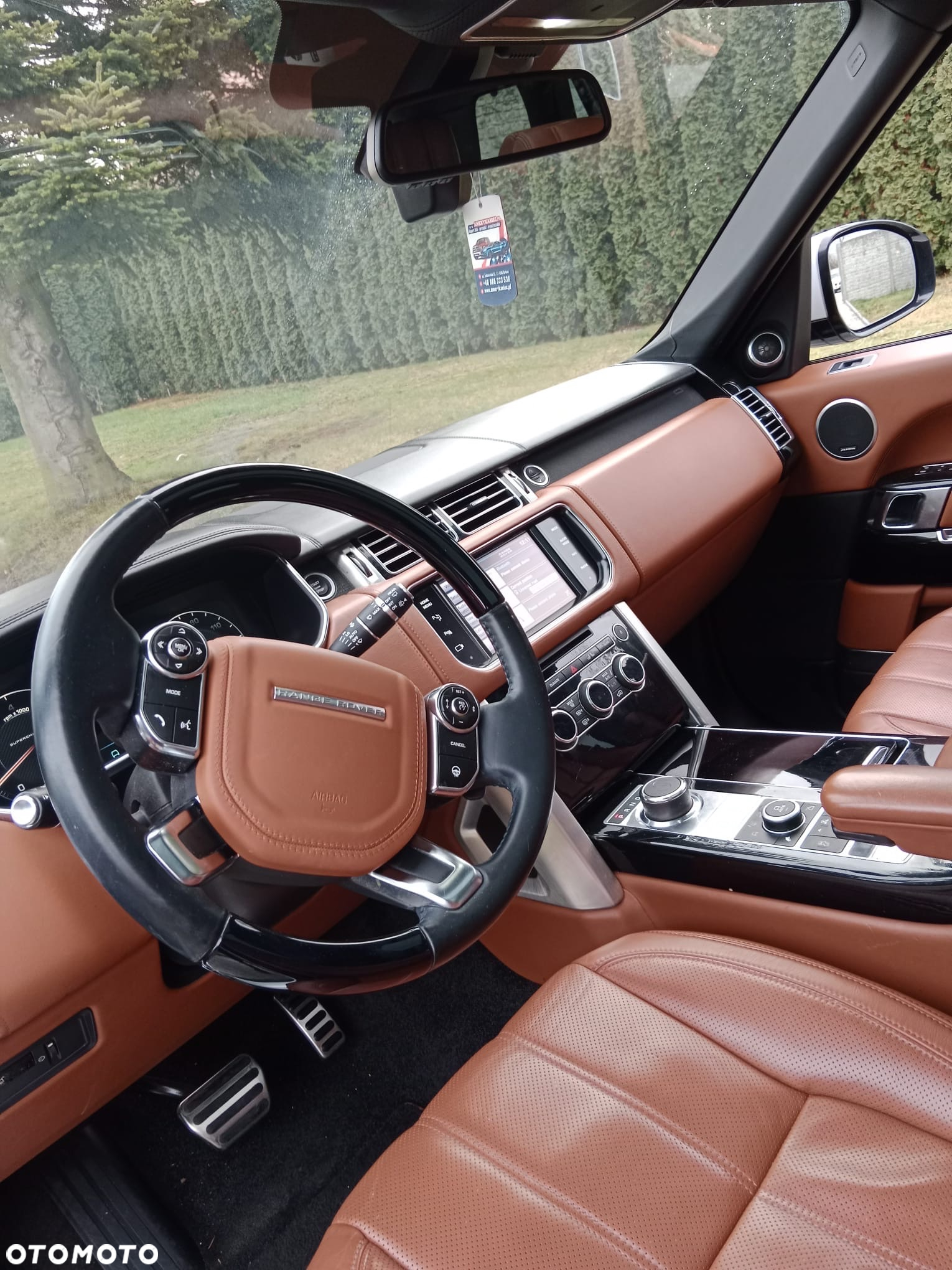 Land Rover Range Rover V8 Supercharged Autobiography - 16