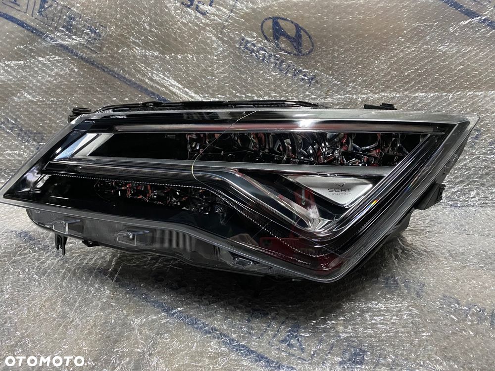 LAMPA LEWA FULL LED SEAT ATECA 576941007D - 1