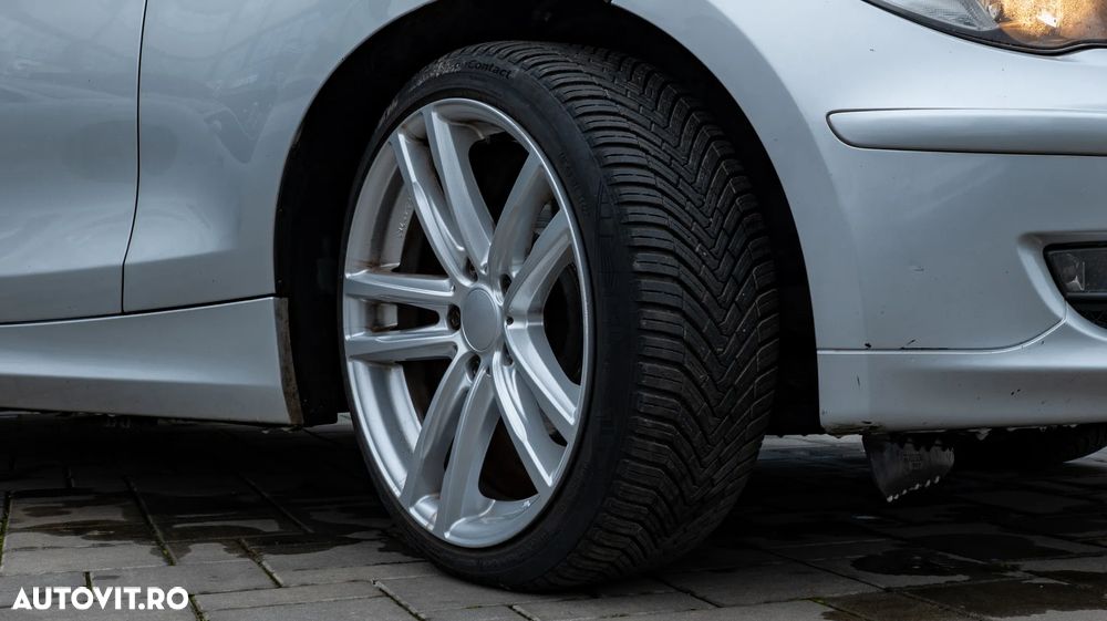 BMW Seria 1 116i - 24