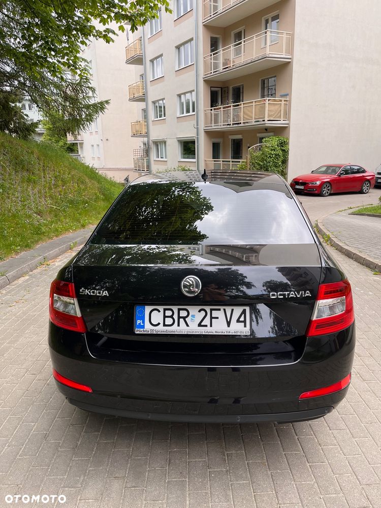 Skoda Octavia 2.0 TDI Style DSG - 5