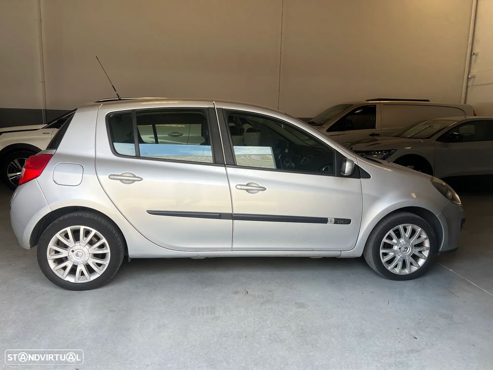 Renault Clio 1.5 dCi Dynamique S - 6