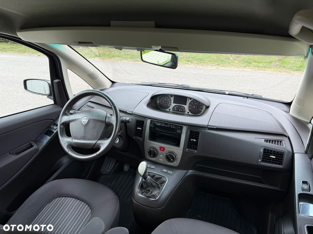 Lancia Musa 1.4 16V Platino S&S - 5
