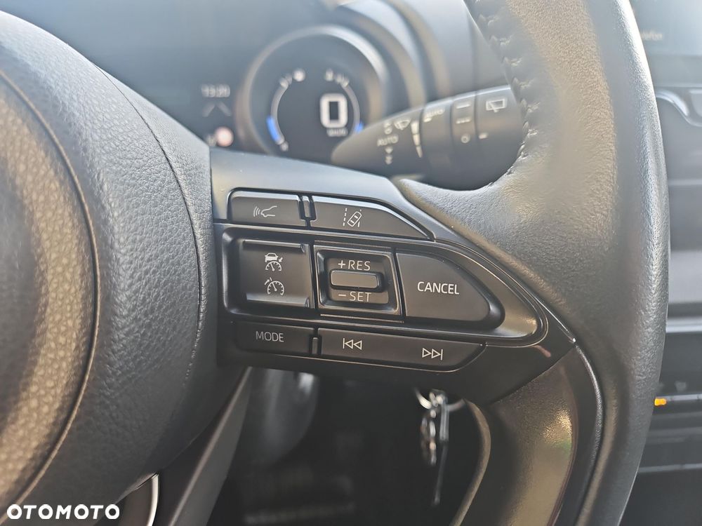 Toyota Yaris Hybrid 1.5 Comfort - 17