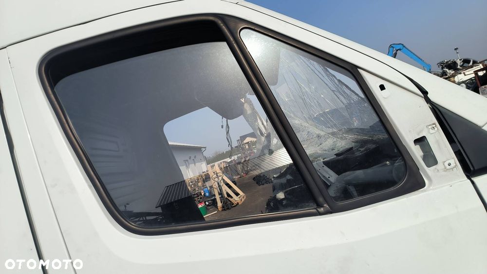 DRZWI PRAWE PRZÓD MERCDES-BENZ SPRINTER W907 314CDI 9147 - 2
