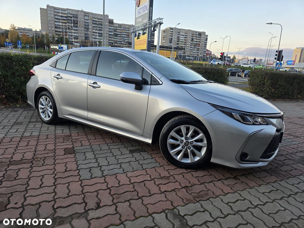 Toyota Corolla 1.8 Hybrid Style - 26