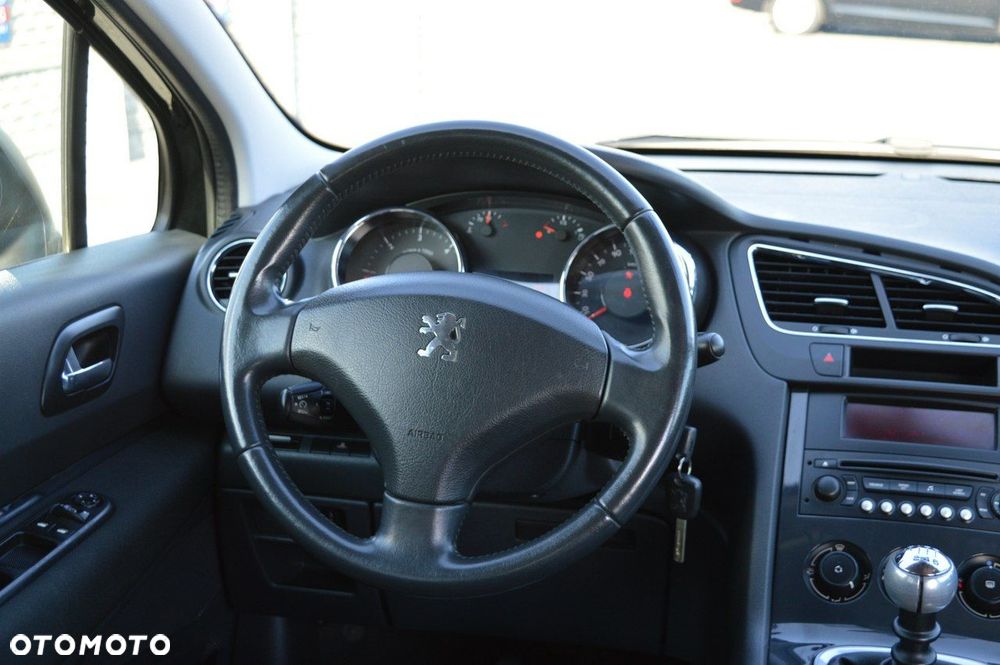 Peugeot 5008 HDI FAP 110 Tendance - 18