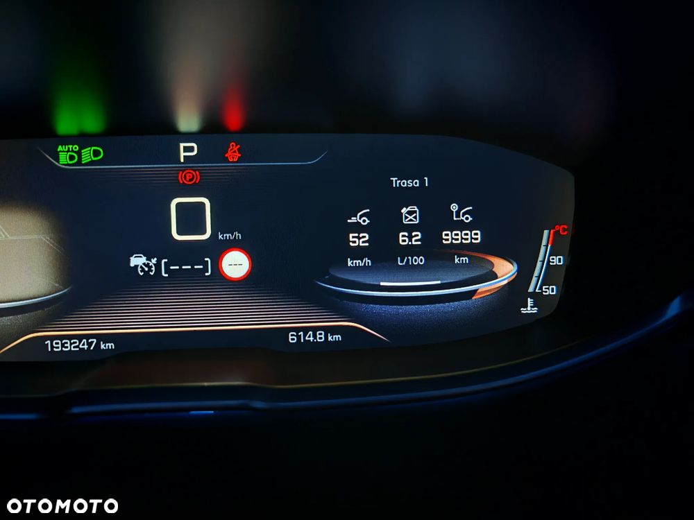 Peugeot 5008 BlueHDi 180 EAT6 GT - 23