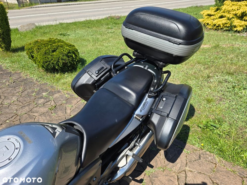 Honda CBF - 12