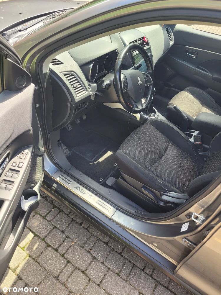 Mitsubishi ASX 1.8 DID Instyle NAVI AS&G - 9