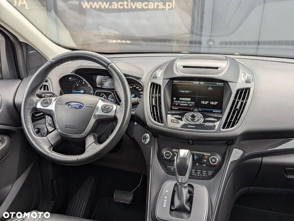 Ford Kuga 2.0 TDCi 4x4 Titanium - 17