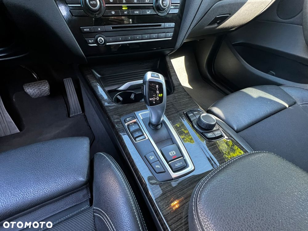 BMW X3 xDrive20d - 12