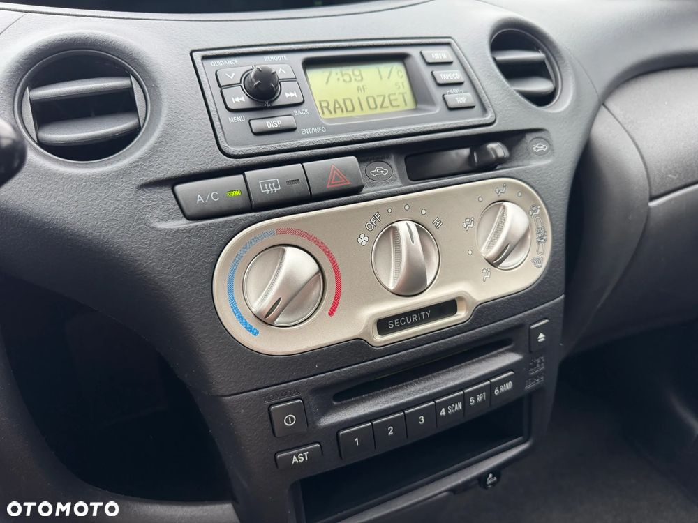 Toyota Yaris 1.3 Automatik Sol - 19