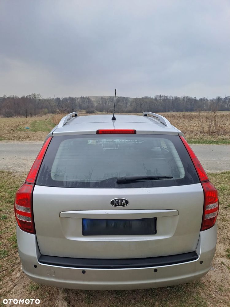 Kia Ceed 1.6 Crdi Comfort - 3