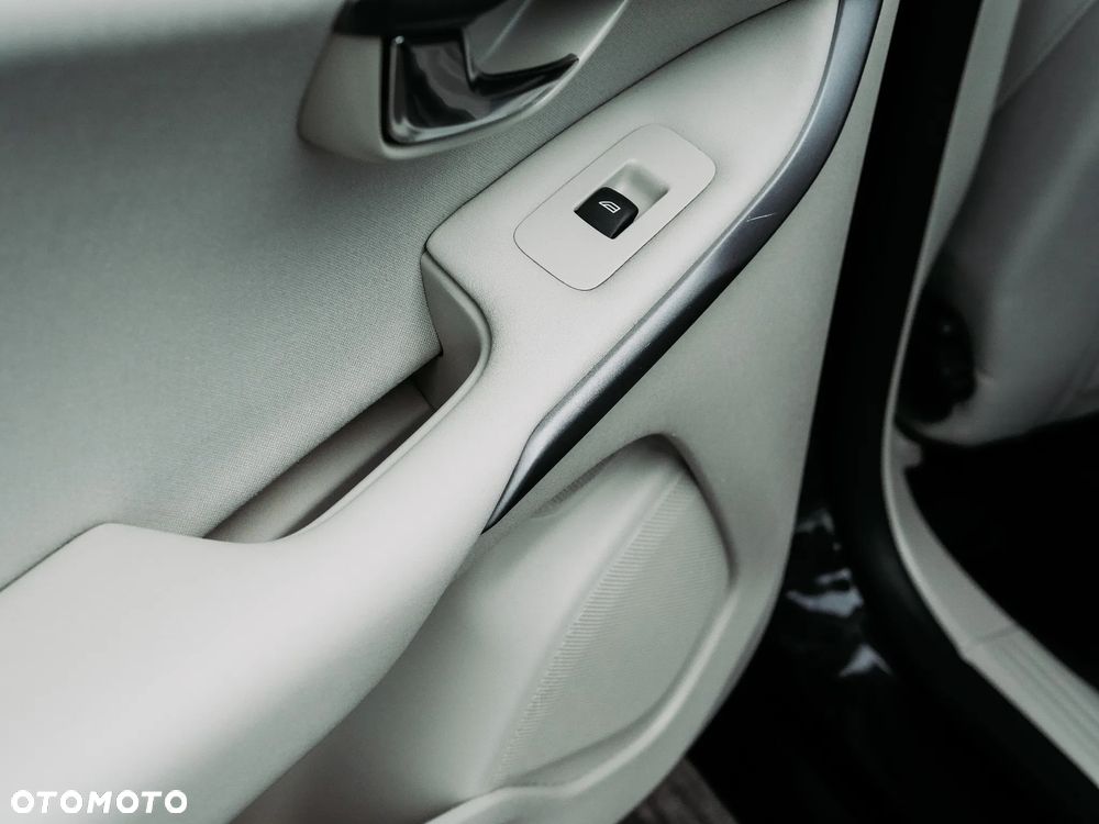 Volvo V40 D2 Drive-E Momentum - 21