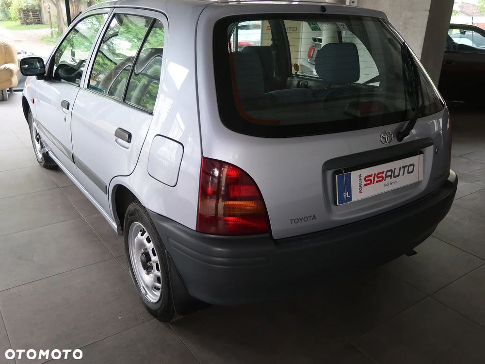 Toyota Starlet 1.4 - 10