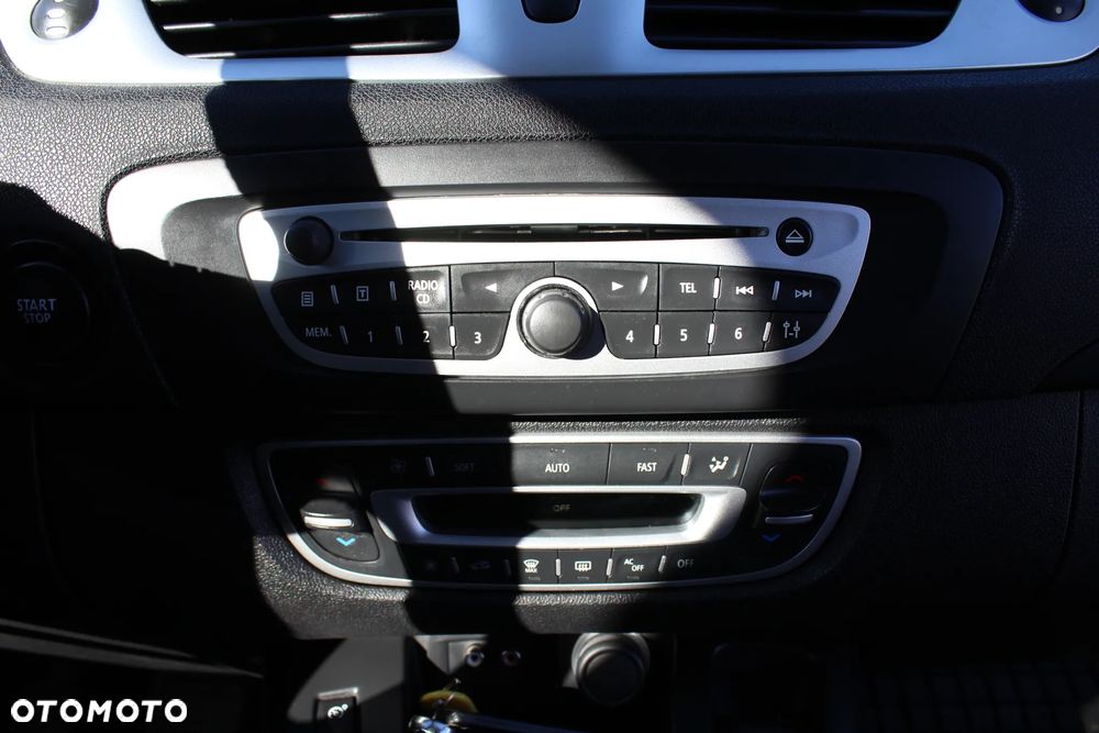 Renault Scenic 1.9 dCi Expression - 26