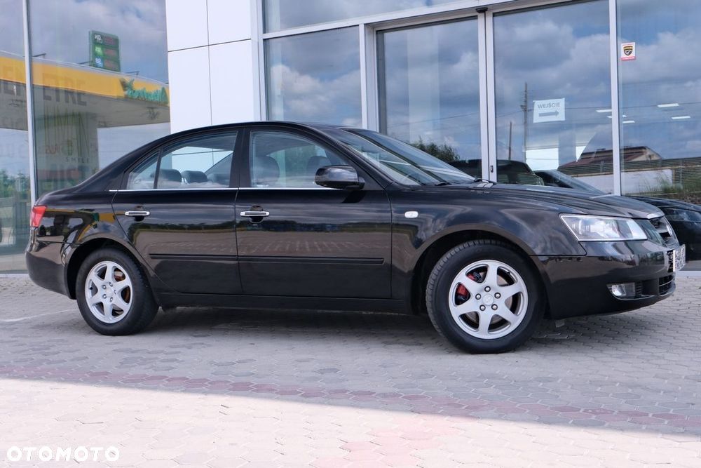 Hyundai Sonata 2.0 CRDi GLS - 3