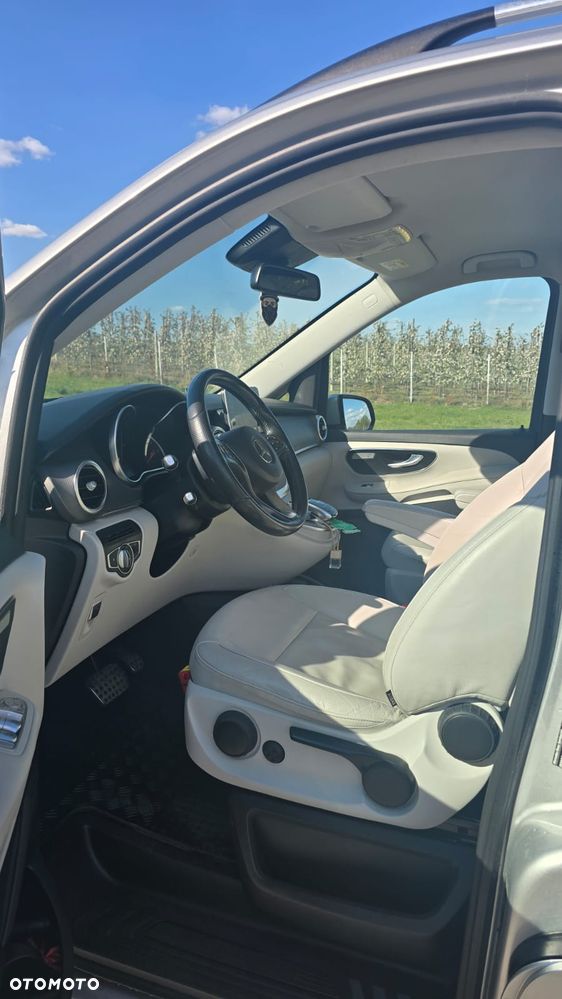 Mercedes-Benz Klasa V 250 (BlueTEC) d 7G-Tronic - 2