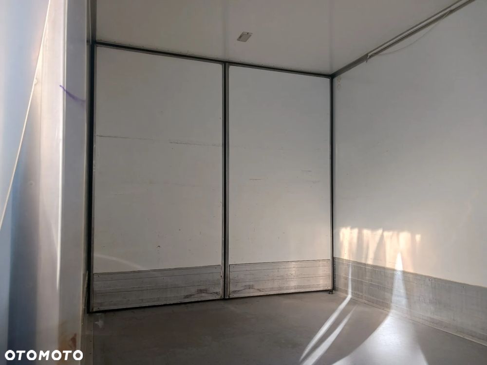 Renault Master III 2017r Izoterma chłodnia Mroźnia Agregat zasilanie 230V Salon - 21