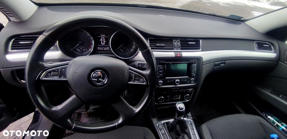 Skoda Superb 2.0 TDI Elegance - 18