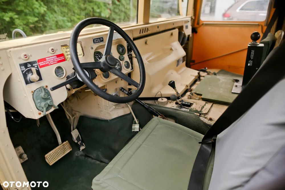 Hummer H1 - 12
