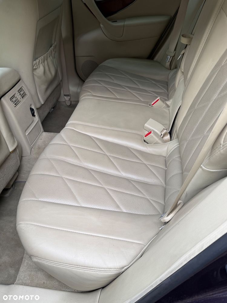 Infiniti QX70 3.0d S Premium - 10