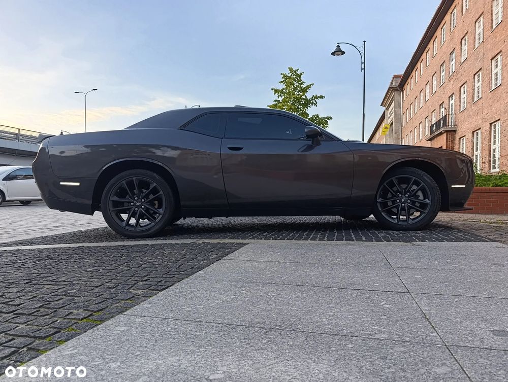 Dodge Challenger 3.6 GT AWD - 9