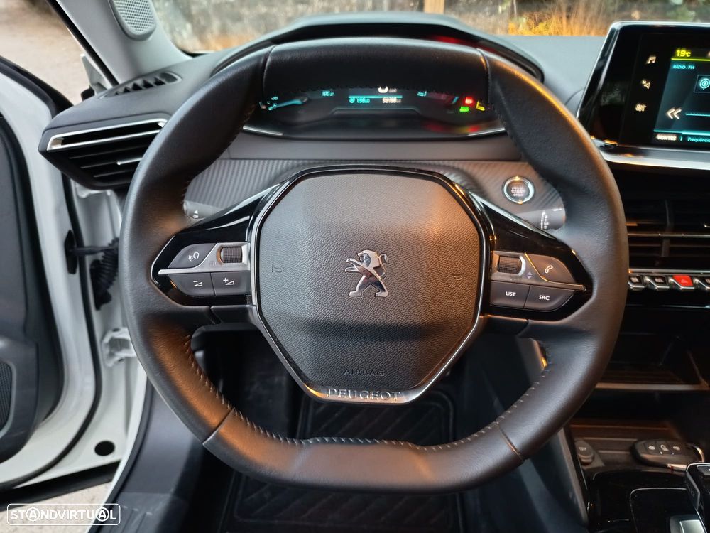 Peugeot e-2008 50 kWh Active Pack - 10