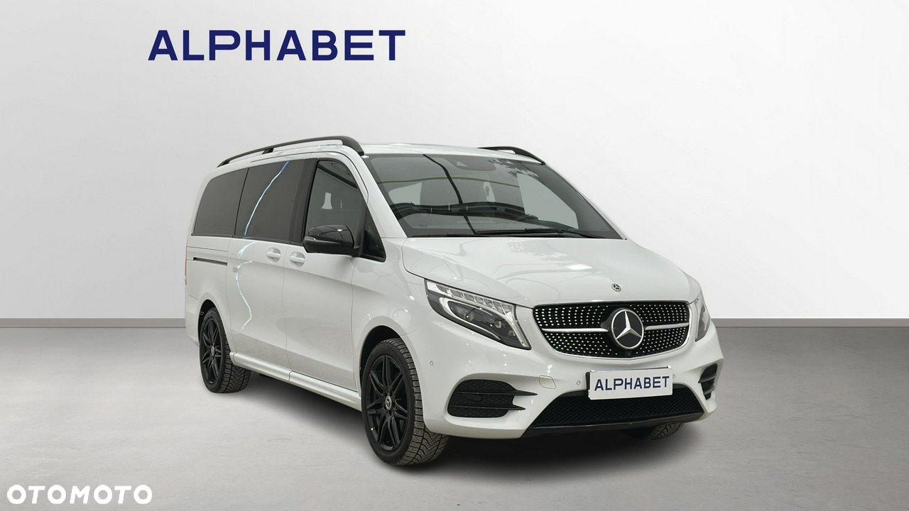 Mercedes-Benz Klasa V - 8