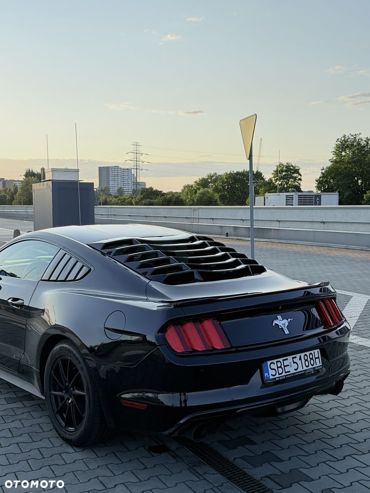 Ford Mustang 3.7 V6 - 4