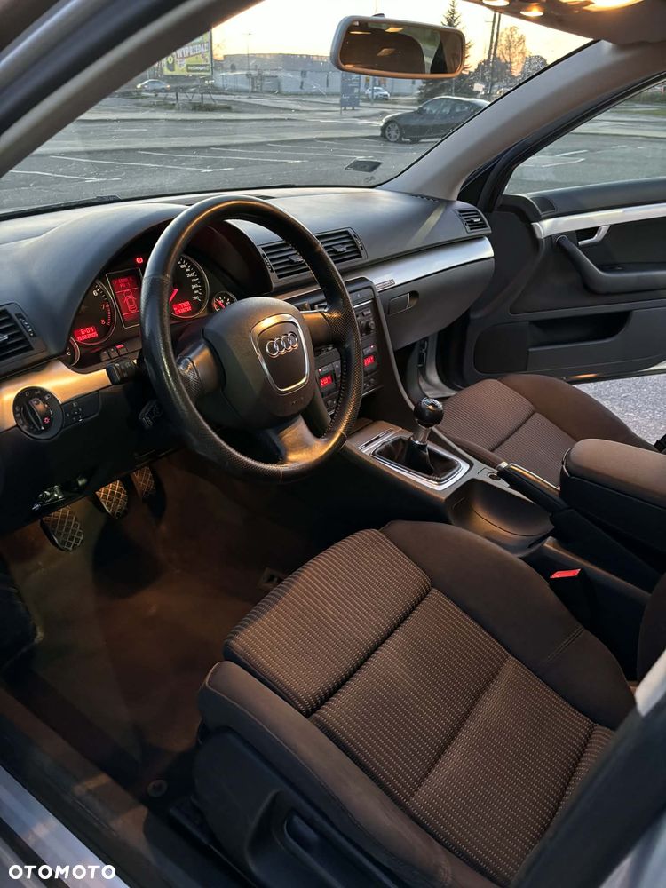 Audi A4 Limousine 2.0T FSI - 7