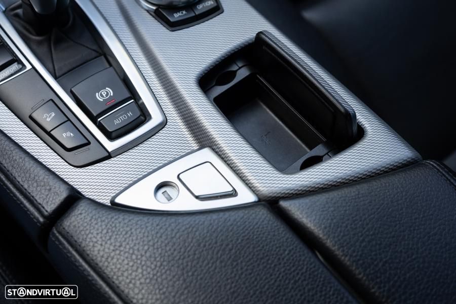 BMW M550d xDrive Auto - 41