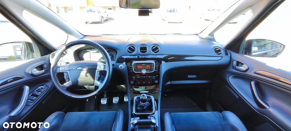 Ford S-Max - 20