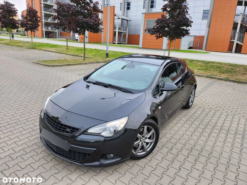 Opel Astra GTC 1.4 Turbo - 4