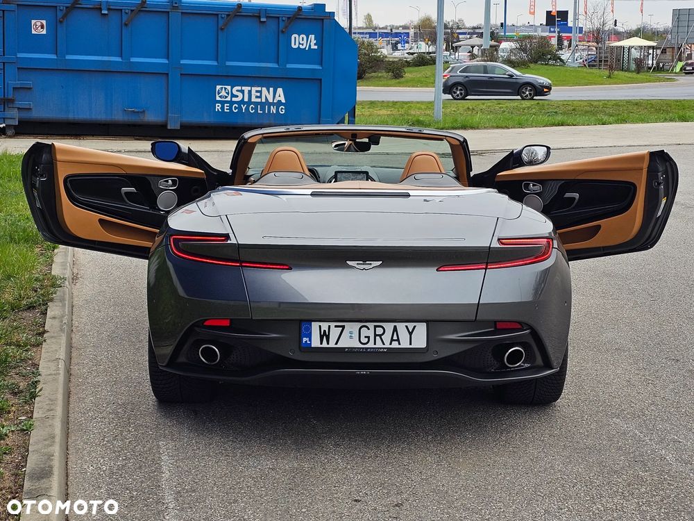 Aston Martin DB11 - 29